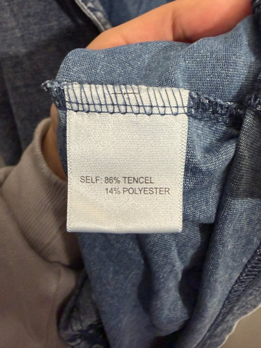 Jane + Delancey Acid Wash Tencel Short Sleeve Button Front Shirt S - Picture 5 of 6